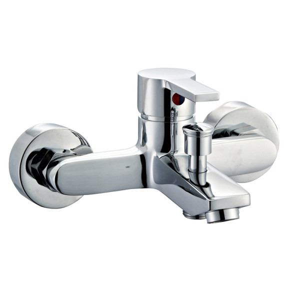 Смеситель для ванны и душа Voda Fin хром (FN54)