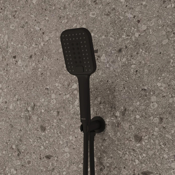 Выход для шланга с держателем для лейки черный матовый Dale Milardo (DALBL00M62)