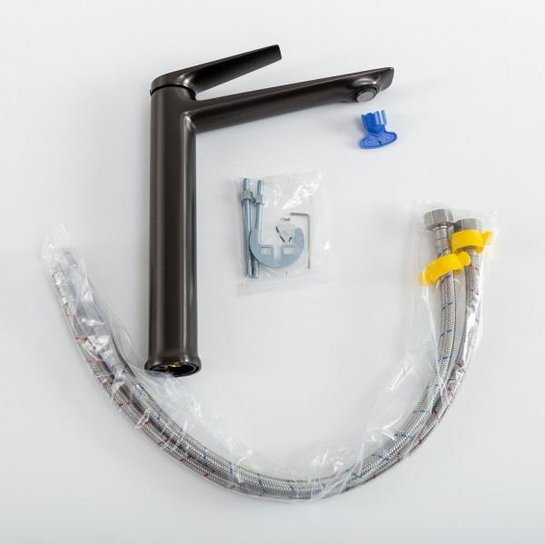 Смеситель для раковины Cezares Liner оружейная сталь (LINER-LC-GM-W0) Смеситель для раковины Cezares Liner оружейная сталь (LINER-LC-GM-W0)