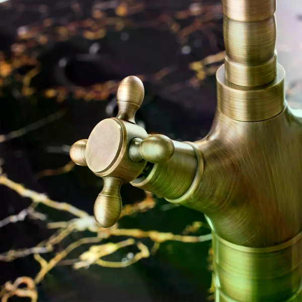 Смеситель для раковины Rea Rustico бронза (REA-B5521) Смеситель для раковины Rea Rustico бронза (REA-B5521)