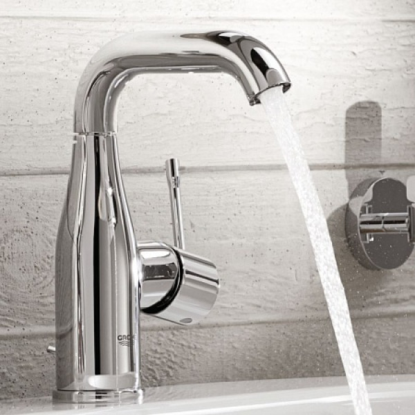 Смеситель для раковины Grohe Essence+ (23463001)