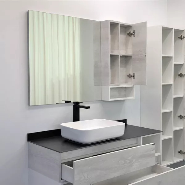 Шкаф зеркальный Comforty Прага 1200x140x800 дуб белый (00004136262)