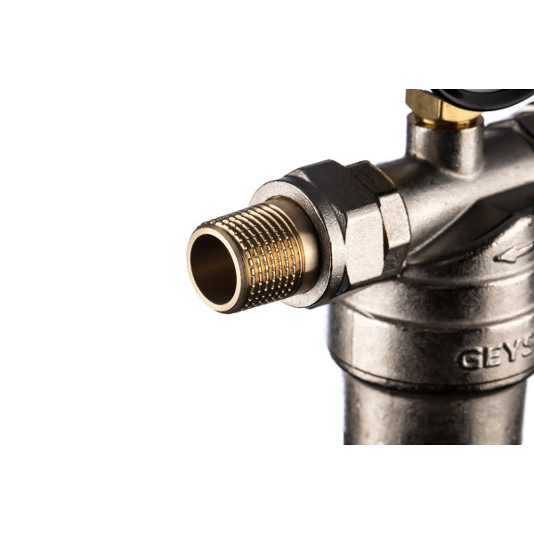 Фильтр с манометром самоочищающийся Гейзер-Бастион 7508165201 1/2" (латунный корпус, со сгонами) (32677) Фильтр с манометром самоочищающийся Гейзер-Бастион 7508165201 1/2" (латунный корпус, со сгонами) (32677)