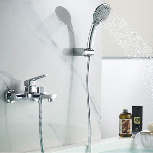 Смеситель для ванны и душа Ledeme с душевым гарнитуром (L3267)