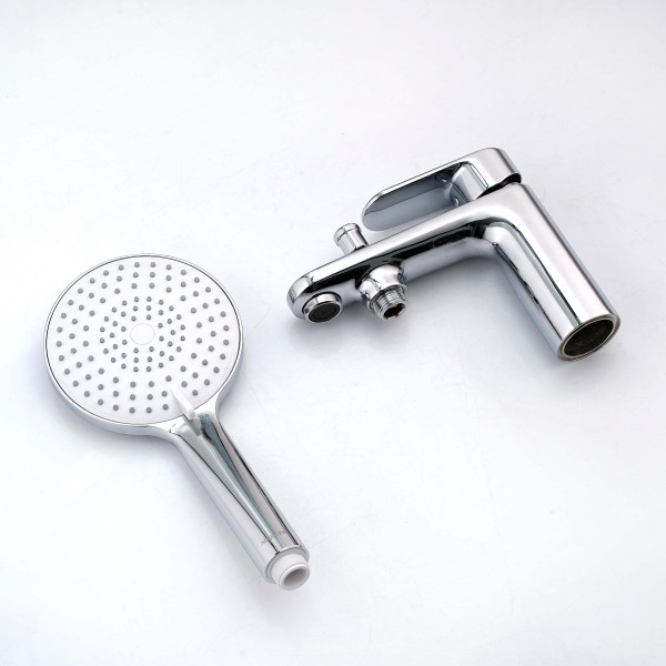 Смеситель на борт ванны Aquatek Ника хром (AQ1844CR) Смеситель на борт ванны Aquatek Ника хром (AQ1844CR)