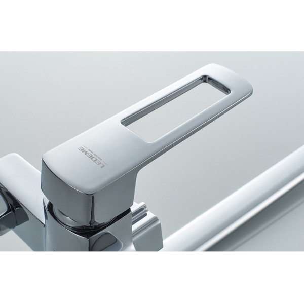 Смеситель для ванны и душа Ledeme с душевым гарнитуром (L2267)