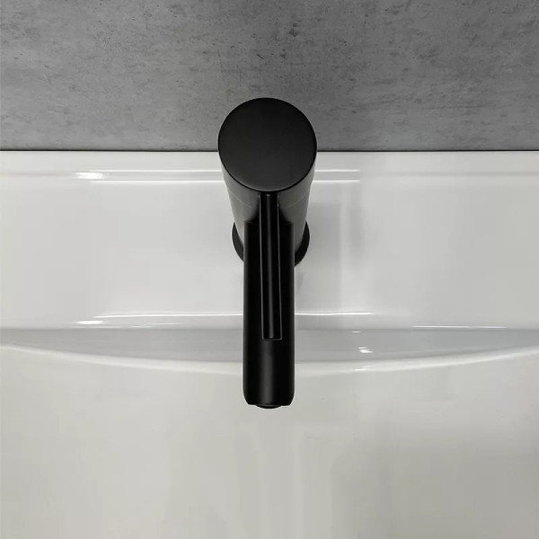 Смеситель для раковины Comforty черный (FC018A-CMT) Смеситель для раковины Comforty черный (FC018A-CMT)