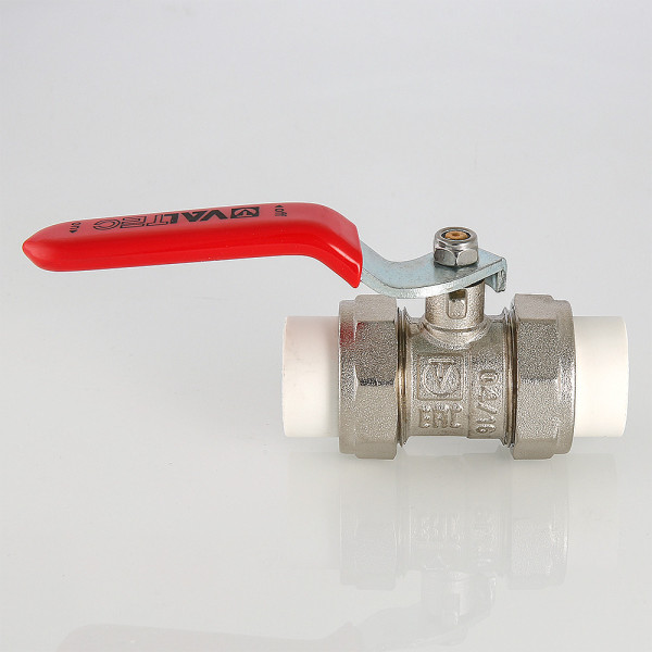 Кран шаровой с двумя переходами на PP-R 25 мм Valtec (латунь, белый) VTp.745.0.025 Кран шаровой с двумя переходами на PP-R 25 мм Valtec (латунь, белый) VTp.745.0.025