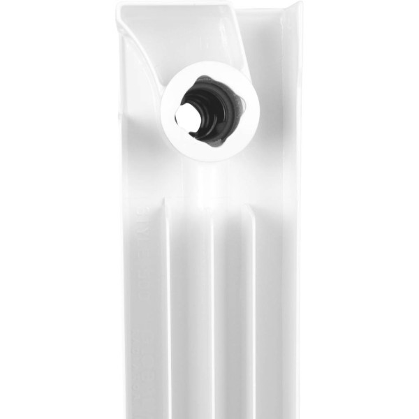 Радиатор биметаллический Stout Style 500 (6 секций) боковое подключение (белый RAL 9010) (SRB-0110-050006) Радиатор биметаллический Stout Style 500 (6 секций) боковое подключение (белый RAL 9010) (SRB-0110-050006)