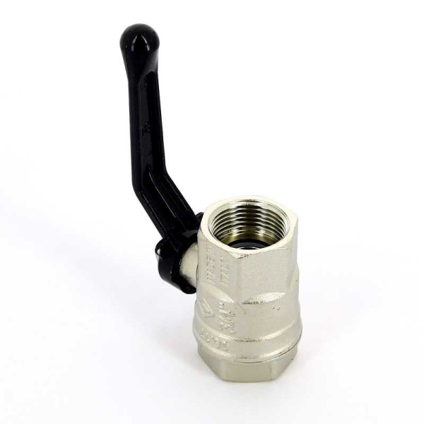 Кран Bugatti 3/4" ВВ шаровый New Jersey 910 (черная ручка) (09100013) Кран Bugatti 3/4" ВВ шаровый New Jersey 910 (черная ручка) (09100013)