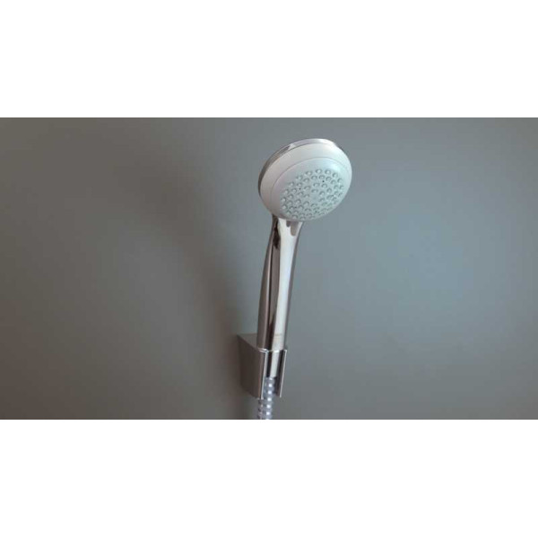 Душевая лейка Hansgrohe Crometta 85 хром (28562000) Душевая лейка Hansgrohe Crometta 85 хром (28562000)