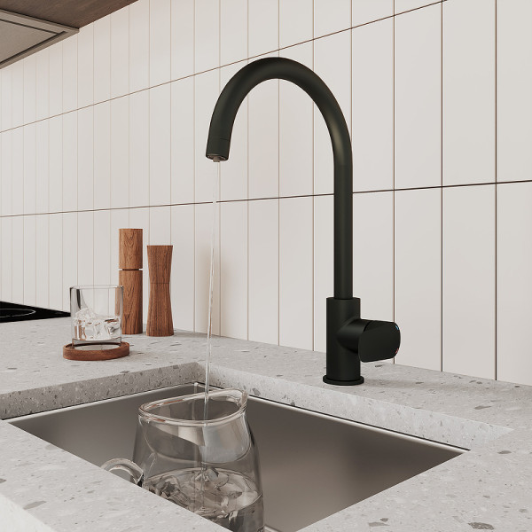 Смеситель для кухни Milardo Rora с каналом для фильтрованной воды черный (RORBLFJM05)