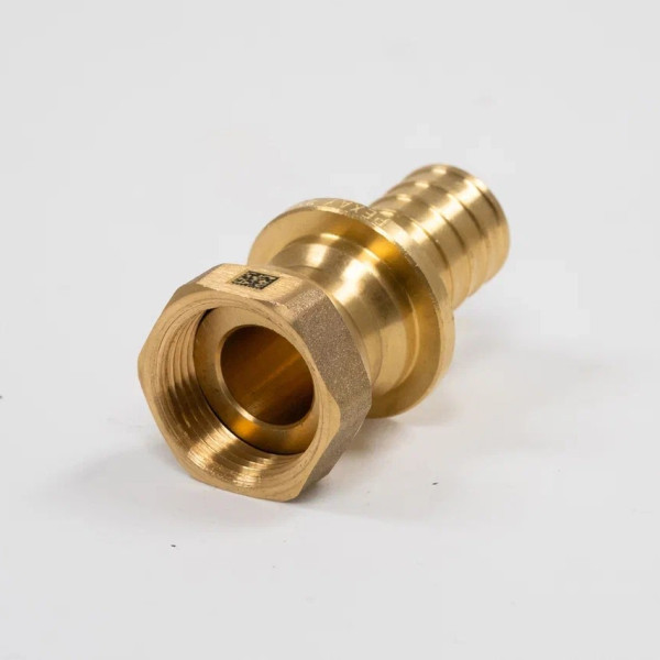 Соединение прямое Rehau Rautitan MX 16х3/4" с накидной гайкой (DZR латунь) (11096871001) Соединение прямое Rehau Rautitan MX 16х3/4" с накидной гайкой (DZR латунь) (11096871001)