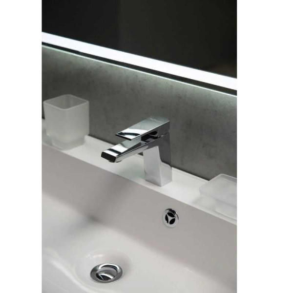 Зеркало с подсветкой BelBagno SPC-MAR 90x80 (SPC-MAR-900-800-LED-TCH)