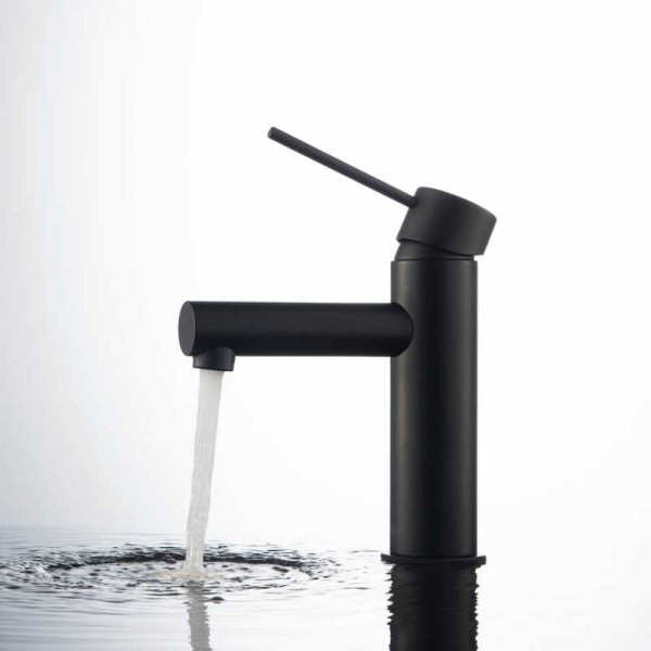 Смеситель для раковины Timo Saona черный, короткий излив (2361/03F) Смеситель для раковины Timo Saona черный, короткий излив (2361/03F)