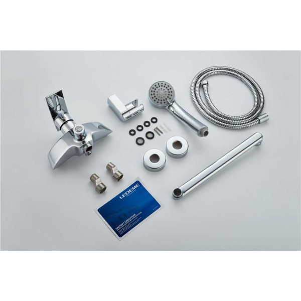 Смеситель для ванны и душа Ledeme с душевым гарнитуром (L2270)