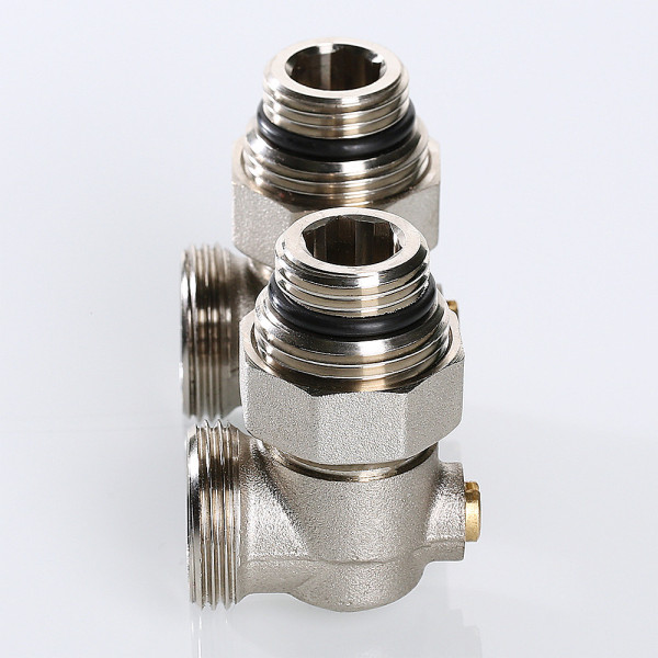 Фитинг двойной угловой со встроенным шаровым краном 1/2"*3/4"(18) евроконус Valtec VT.345.KNA (c комплектом адаптеров) (VT.345.KNA.E04)