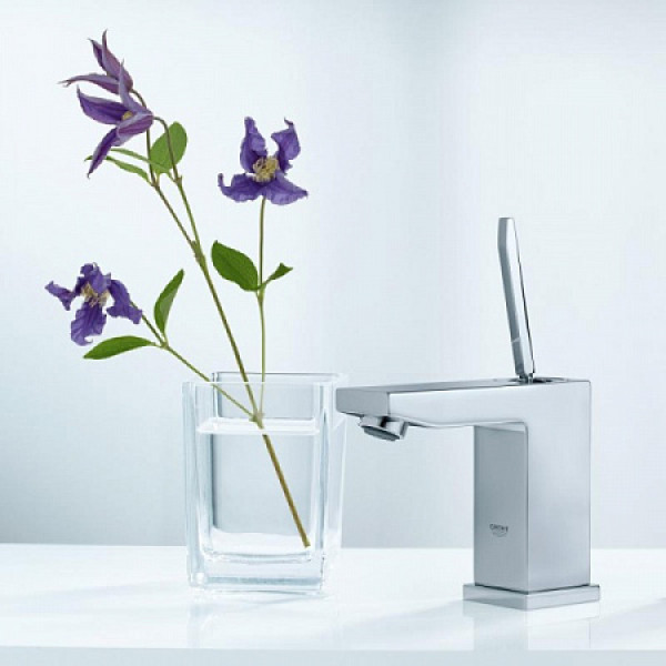 Смеситель для раковины Grohe Eurocube Joy (23656000) Смеситель для раковины Grohe Eurocube Joy (23656000)