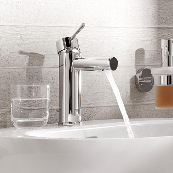 Смеситель для раковины Grohe Essence New (34294001)