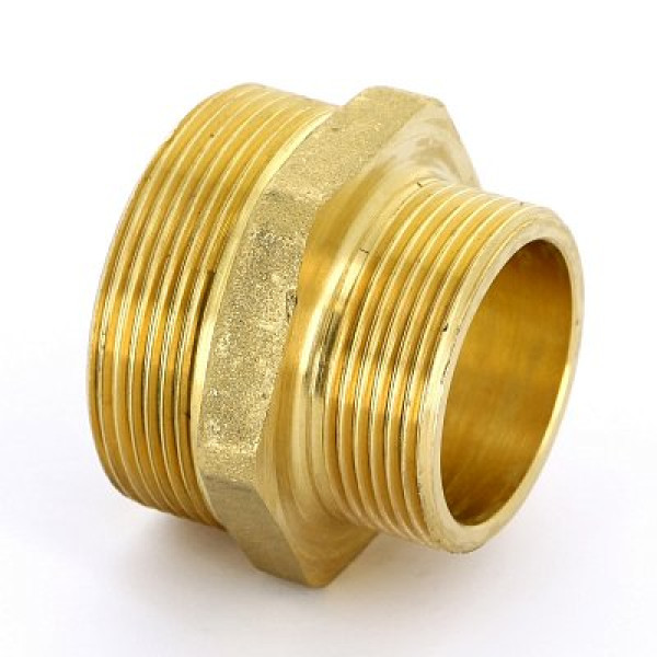 Ниппель переходной 1 1/4"х1 1/2" Uni-Fitt (латунь) 600G6500
