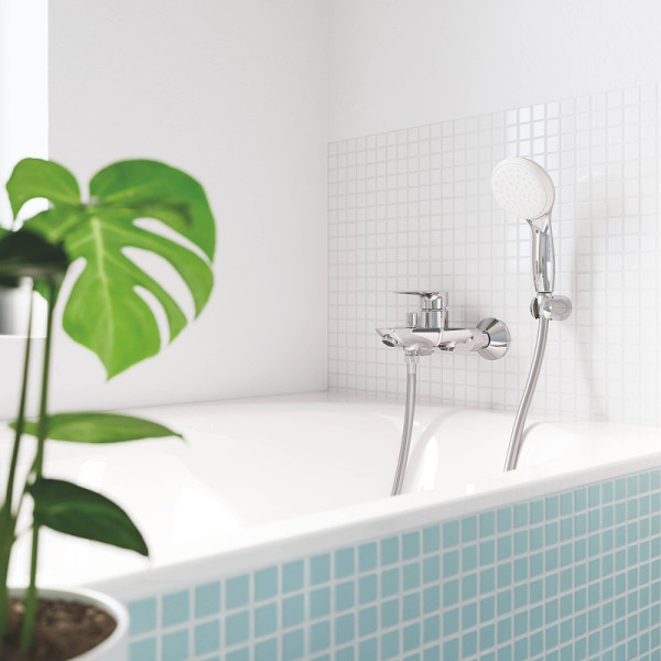 Смеситель для ванны и душа Grohe BauEdgeм хром (23604001)