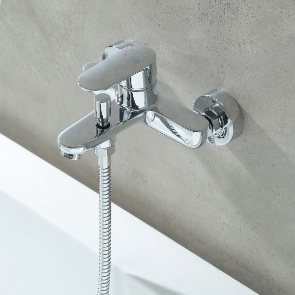 Смеситель для ваны и душа Aquatek Ника хром (AQ1840CR)