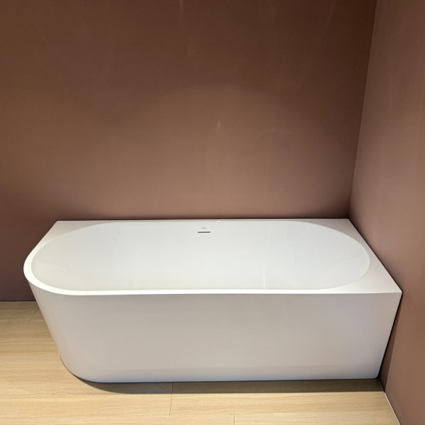 Ванна акриловая Abber 180x80x58 белая (AB9502-1.8 R) Ванна акриловая Abber 180x80x58 белая (AB9502-1.8 R)