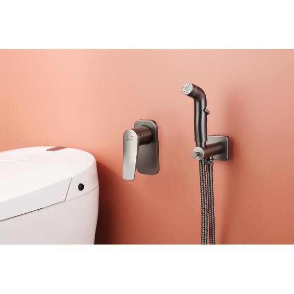 Смеситель для биде Lemark Bronx графит с гигиеническим душем (LM3719GM) Смеситель для биде Lemark Bronx графит с гигиеническим душем (LM3719GM)