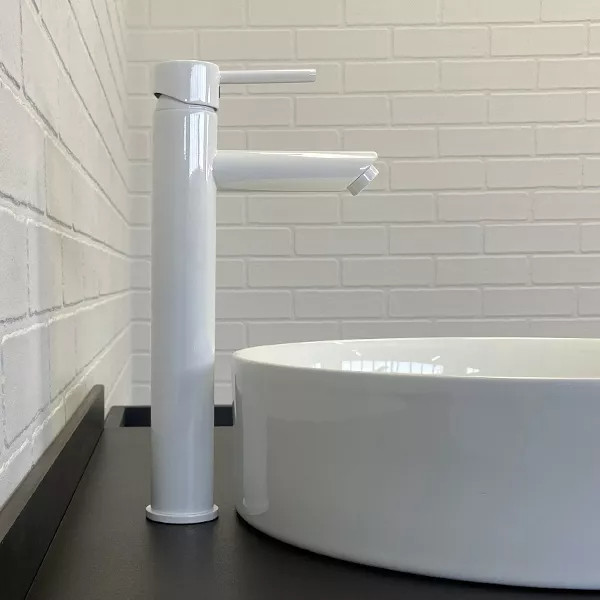 Смеситель для раковины Comforty белый (FC018B-CKBT) Смеситель для раковины Comforty белый (FC018B-CKBT)