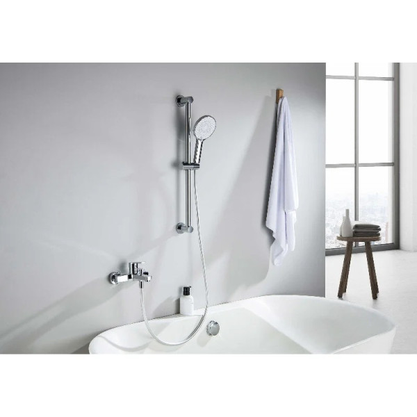 Смеситель для ванны Aquatek Лугано с душевым гарнитуром хром (AQ1748CR) Смеситель для ванны Aquatek Лугано с душевым гарнитуром хром (AQ1748CR)