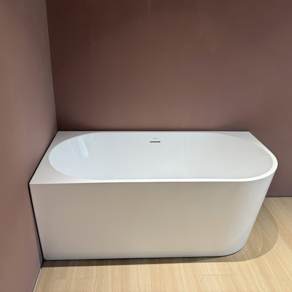 Ванна акриловая Abber 180x80x58 белая (AB9502-1.8 L) Ванна акриловая Abber 180x80x58 белая (AB9502-1.8 L)