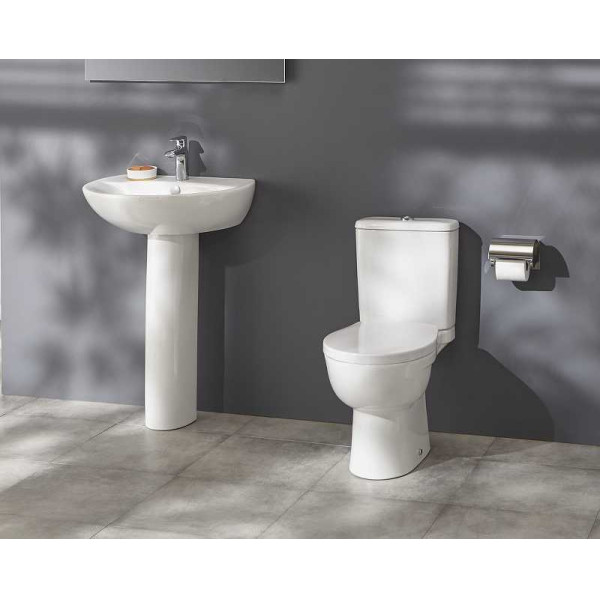 Сиденье для унитаза Jacob Delafon New Patio с soft-close (E70021-00) Сиденье для унитаза Jacob Delafon New Patio с soft-close (E70021-00)