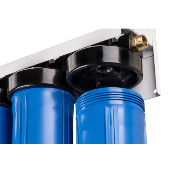 Комплект фильтров Гейзер 3 И 20"BB (без картриджей) (32068) Комплект фильтров Гейзер 3 И 20"BB (без картриджей) (32068)