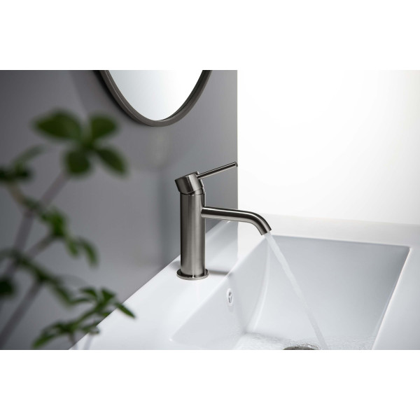 Смеситель для раковины Aquatek Европа шлифованный черный хром (AQ1310BGM)