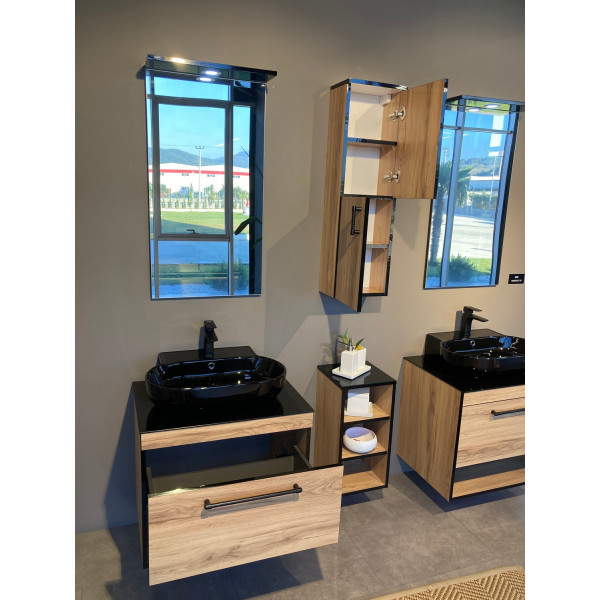 Зеркало с подсветкой Orka Knidos 520x990x170 (3000992) Зеркало с подсветкой Orka Knidos 520x990x170 (3000992)