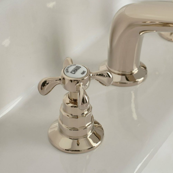 Смеситель для раковины Jacob Delafon Cleo 1889 золотой (E24306-BGG) Смеситель для раковины Jacob Delafon Cleo 1889 золотой (E24306-BGG)