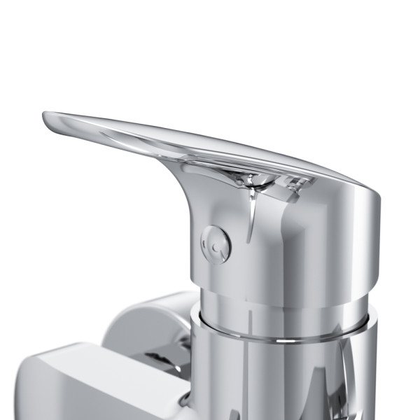 Смеситель для ванны и душа AM.PM Like с душевым набором (F8095000) Смеситель для ванны и душа AM.PM Like с душевым набором (F8095000)