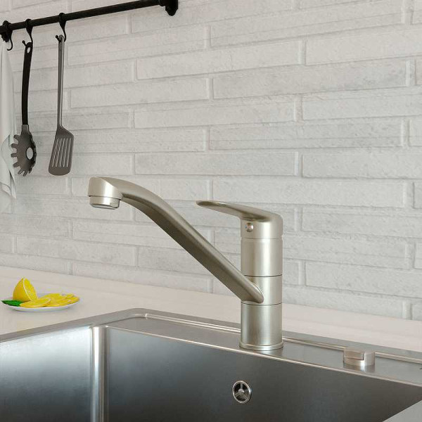 Смеситель для кухни Iddis Male Хром (MALBN00i05) Смеситель для кухни Iddis Male Хром (MALBN00i05)