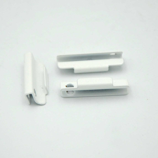 Набор стальных клипс Buderus для крепления радиаторов (3 шт) (8755D70072) Набор стальных клипс Buderus для крепления радиаторов (3 шт) (8755D70072)