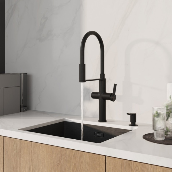 Смеситель для кухни Iddis Ikon С фильтром для питьевой воды черный (IKNBLFFi05)