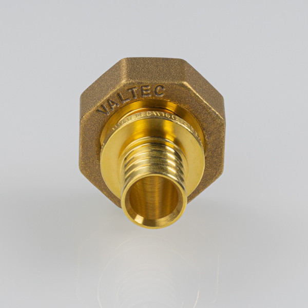 Соединение прямое 20х3/4"(18) евроконус с накидной гайкой Valtec PE-Xa VTm.422.GE (латунь) VTm.422.GE.002005 Соединение прямое 20х3/4"(18) евроконус с накидной гайкой Valtec PE-Xa VTm.422.GE (латунь) VTm.422.GE.002005