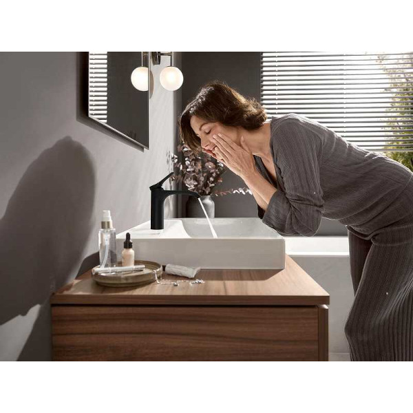 Смеситель для раковины Hansgrohe Vivenis черный (75022670) Смеситель для раковины Hansgrohe Vivenis черный (75022670)