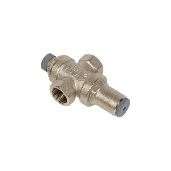 Редуктор давления поршневой 1/2" PN16 (с выходом под манометр) MVI (SE.455.04)