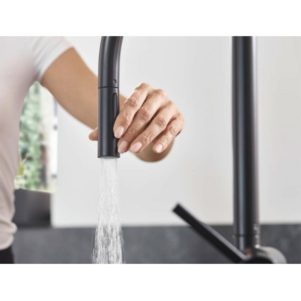 Смеситель для кухни Hansgrohe M54 Talis 210 с выдвижным изливом черный (72802670) Смеситель для кухни Hansgrohe M54 Talis 210 с выдвижным изливом черный (72802670)