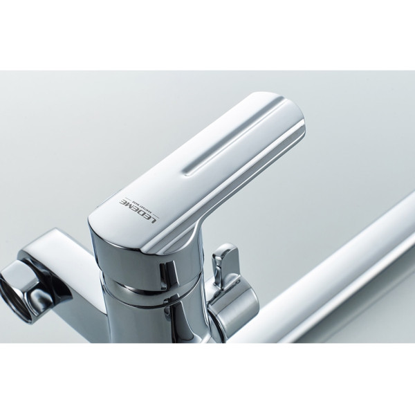 Смеситель для ванны и душа Ledeme с душевым гарнитуром (L2266)